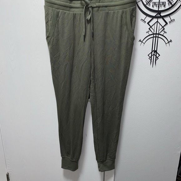 NWT Z SUPPLY THE WRAP FRONT JUMPSUIT Olive Green Medium With‎ Pockets - Picture 2 of 10